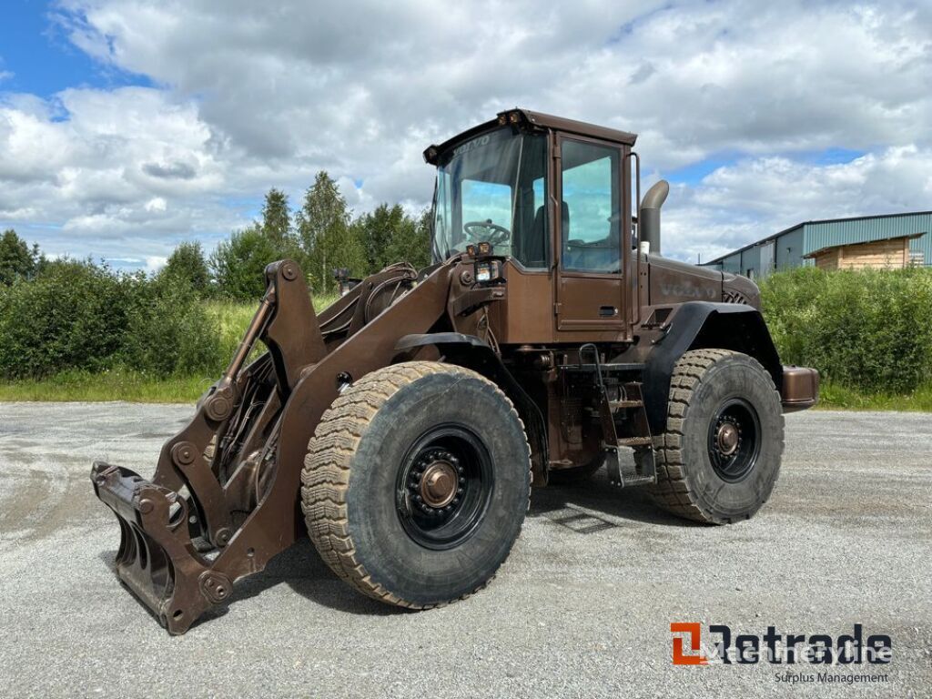 натоварувач со тркала Volvo L70E