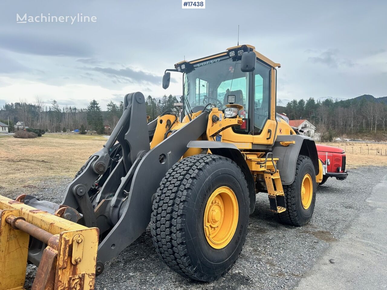 фронтальный погрузчик Volvo L90H