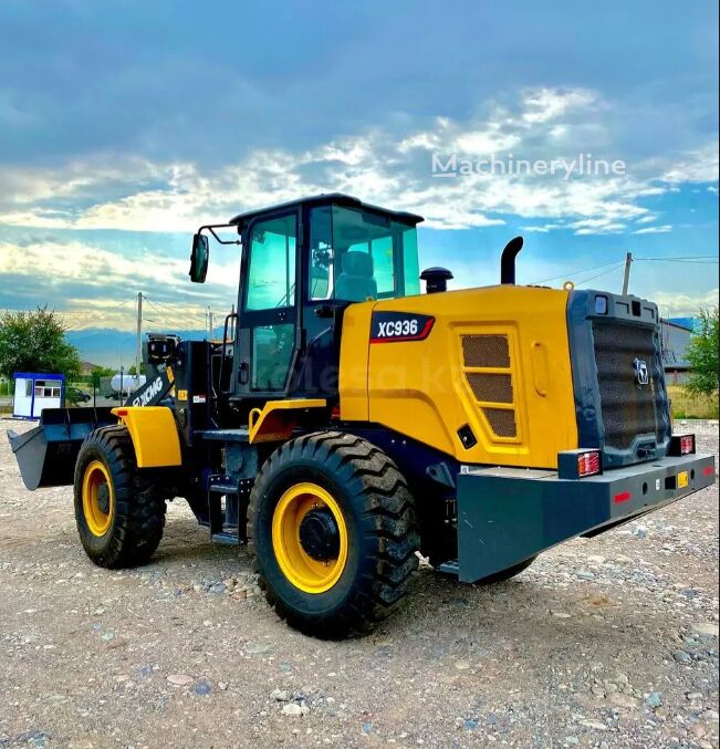 Купить фронтальный погрузчик XCMG XC936 | Machineryline KG Новый фронтальный погрузчик XCMG XC936 - Machineryline