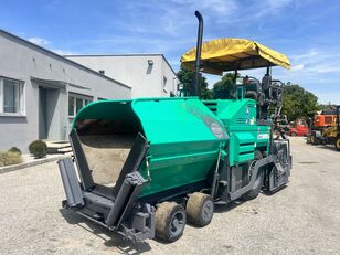 V&ouml;gele Super 1203 wheeled asphalt paver