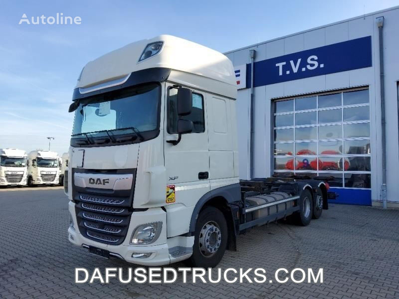 DAF FAR XF450 konténer teherautó