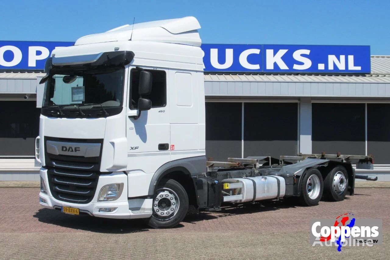 DAF XF 450 FAR BDF Systeem camión de contenedores