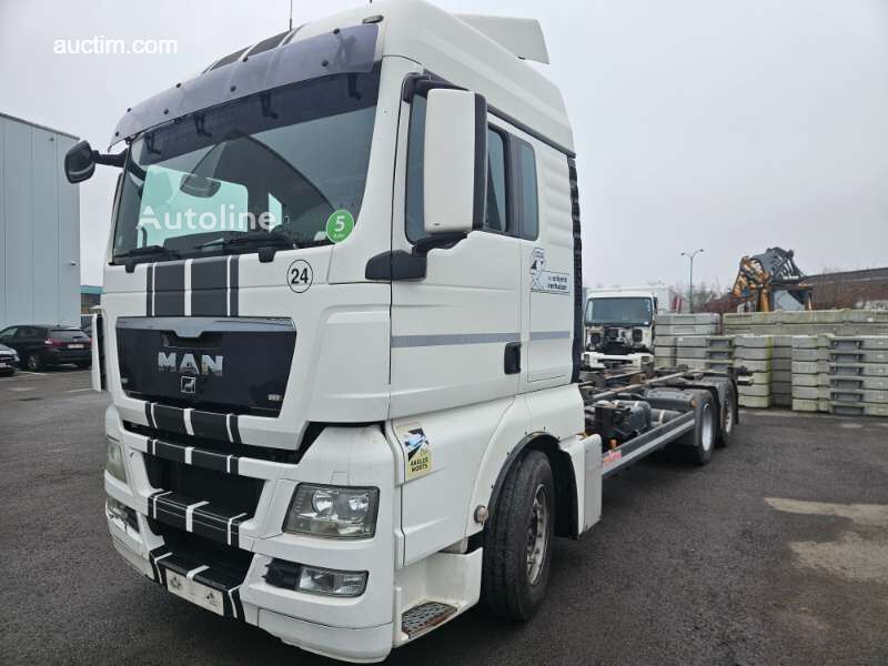 MAN TGX container chassis