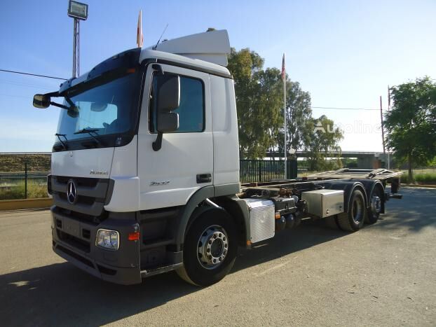 Mercedes-Benz ACTROS 25 32 vozilo za prijevoz kontejnera