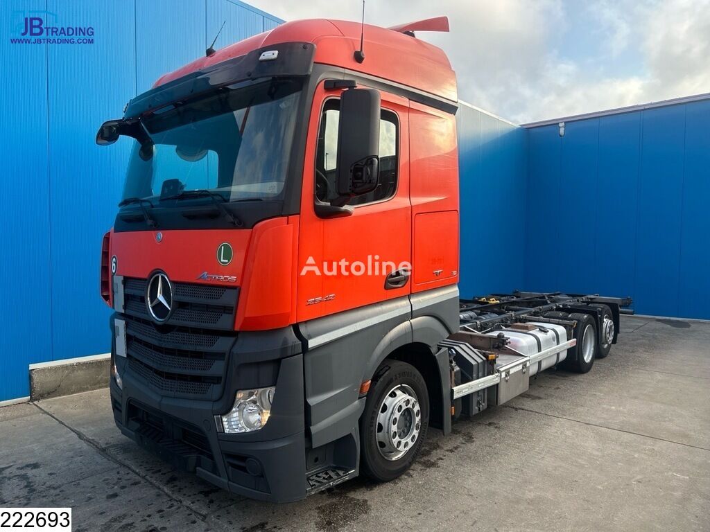 камион-контејнер Mercedes-Benz Actros 2542 EURO 6, BDF