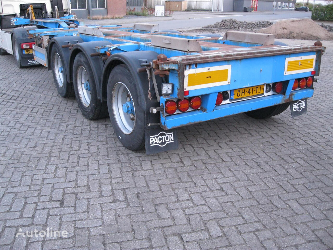 konteiner vedu veoauto Pacton T3-010 Chassis (Multi), 3 assen