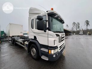 camion porte-conteneur Scania P 450 LB