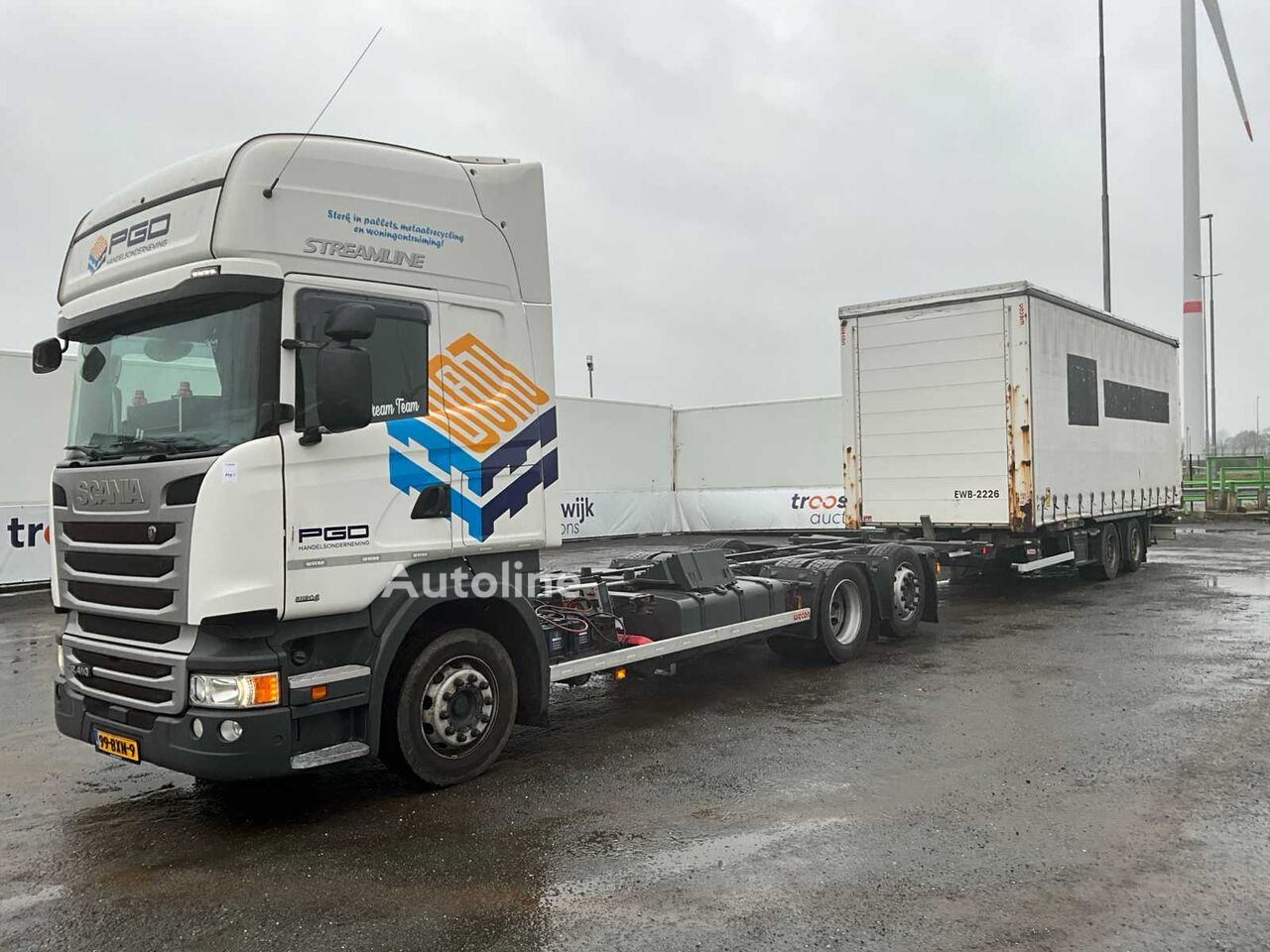 camion portacontainer Scania R410 + rimorchio telonato