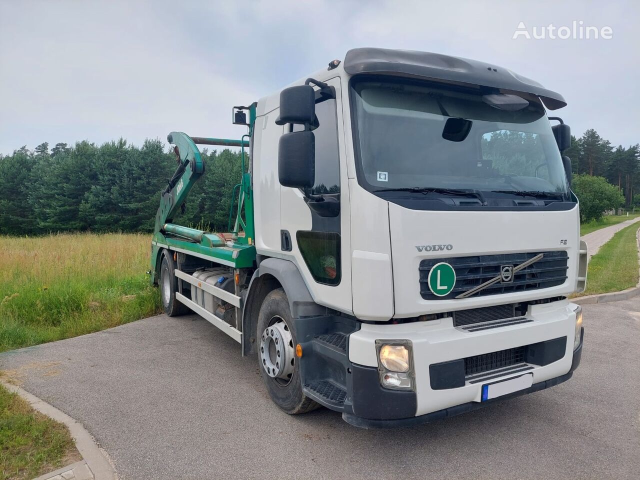 ciężarówka do przewozu kontenerów Volvo FE 260