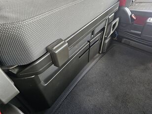 Volvo FH 540 WB480 TAILLIFT XENON container chassis for sale - Image 10 | Autoline Volvo FH 540 WB480 TAILLIFT XENON container chassis | Image 10 - Autoline