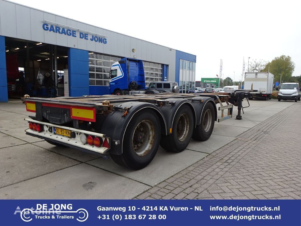 D-Tec FT-43-03V Multi / SAF / 3x Extendable / 1x Lift Axle container chassis semi-trailer