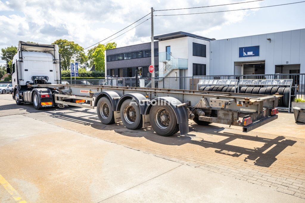 semi-trailer dengan sasis untuk kontainer Fruehauf CONTAINERCHASSIS 40'