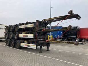 Krone SDC 27 puoliper&auml;vaunu kontti rungolla