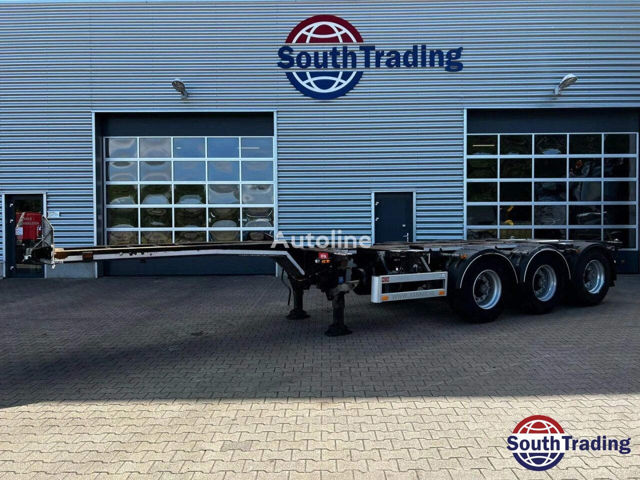 Pacton FLEX XL container chassis semi-trailer