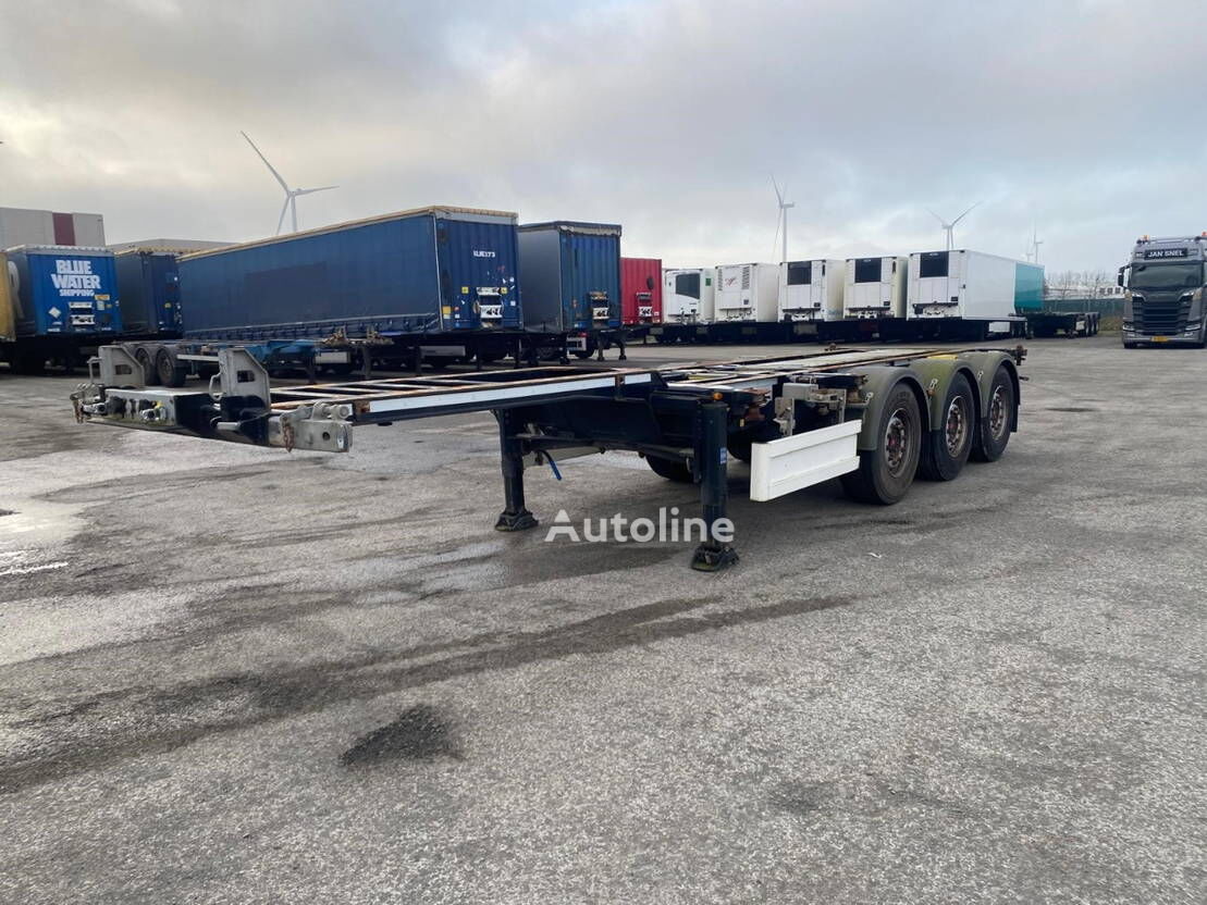 Renders container chassis semi-trailer