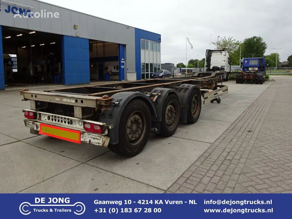 Schmitz Cargobull SCF 27 / SAF + Disc / 1x Extendable / 1x Lift Axle container chassis semi-trailer