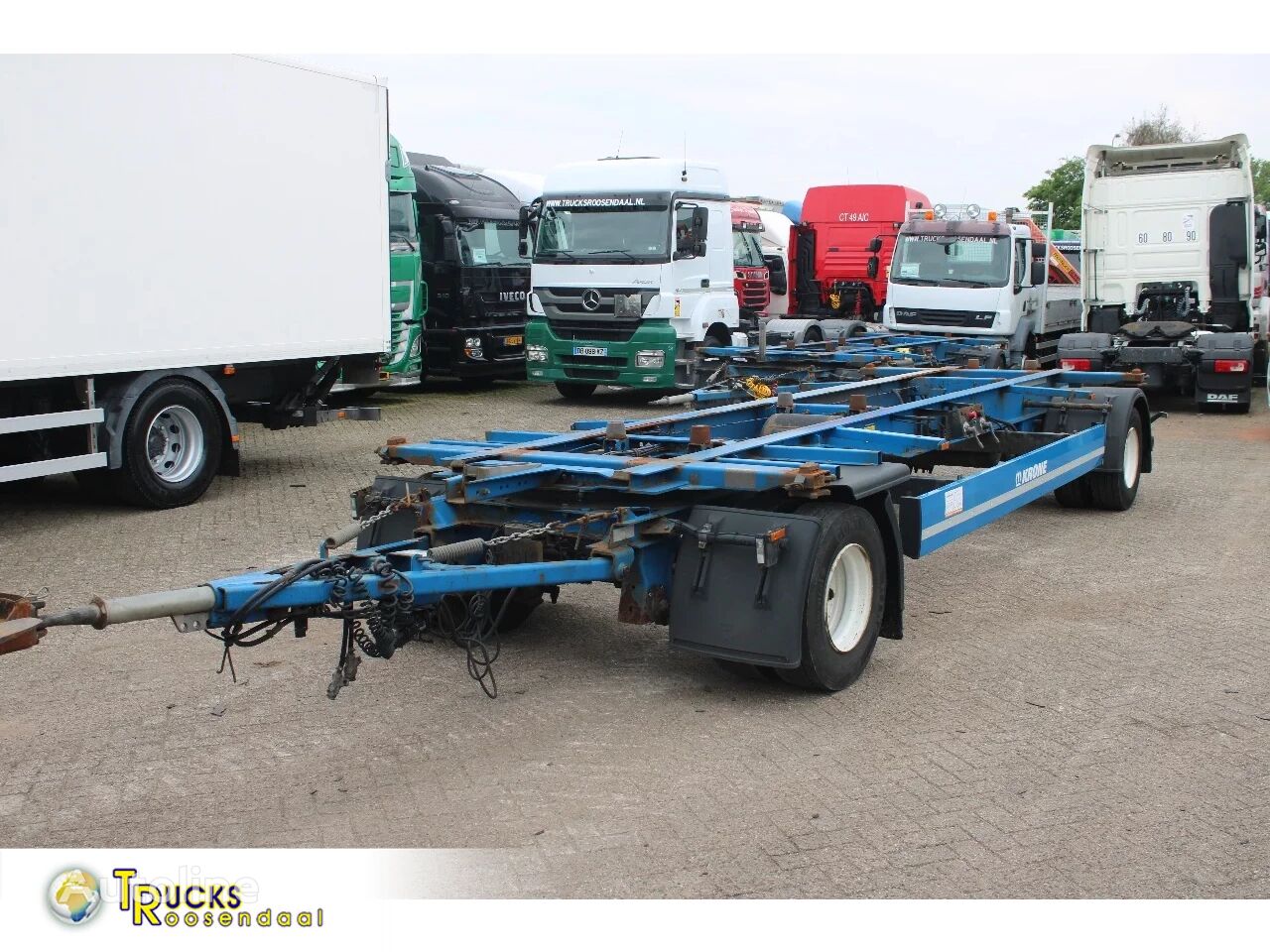 Krone BDF 2 X IN STOCK + 1.00 HEIGHT container chassis trailer