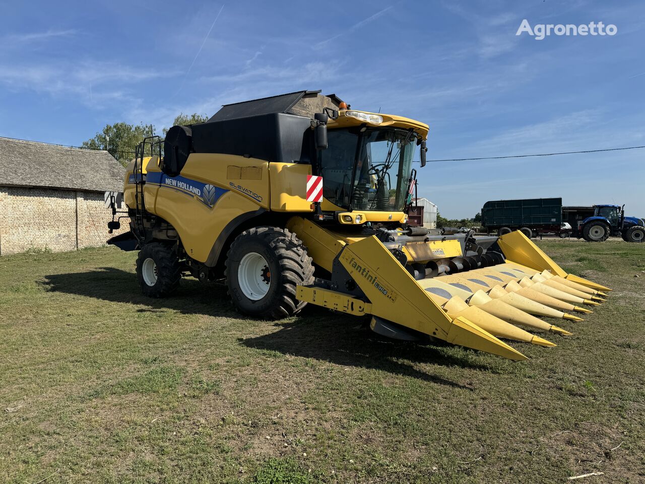 New Holland 8070 corn harvester