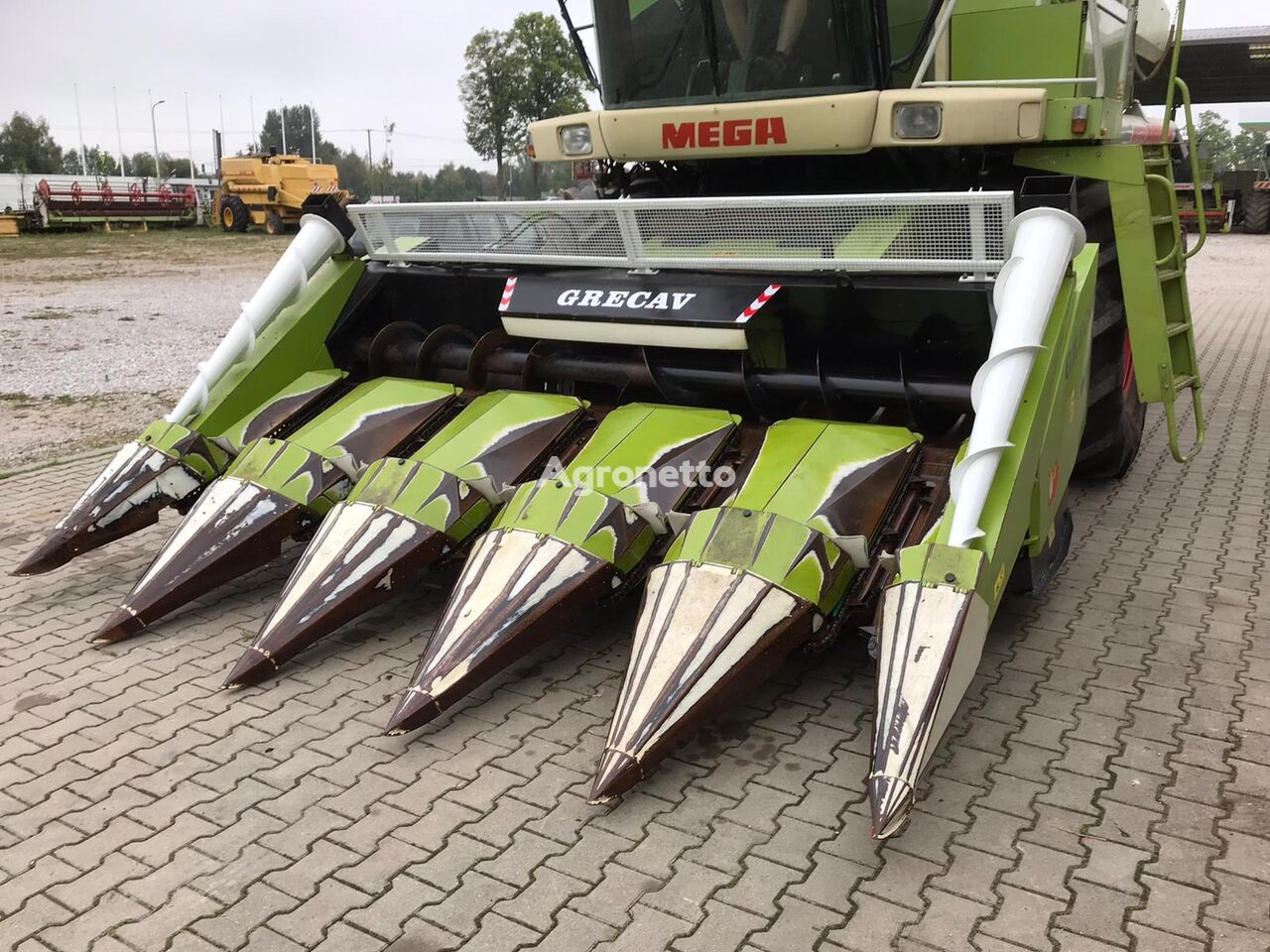 Claas Grecav 5 mısır tablası