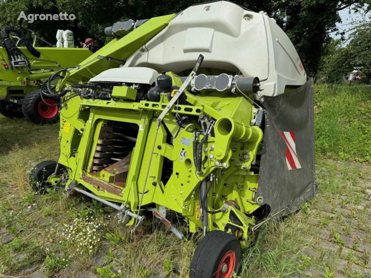 cueilleur à maïs Claas ORBIS 750