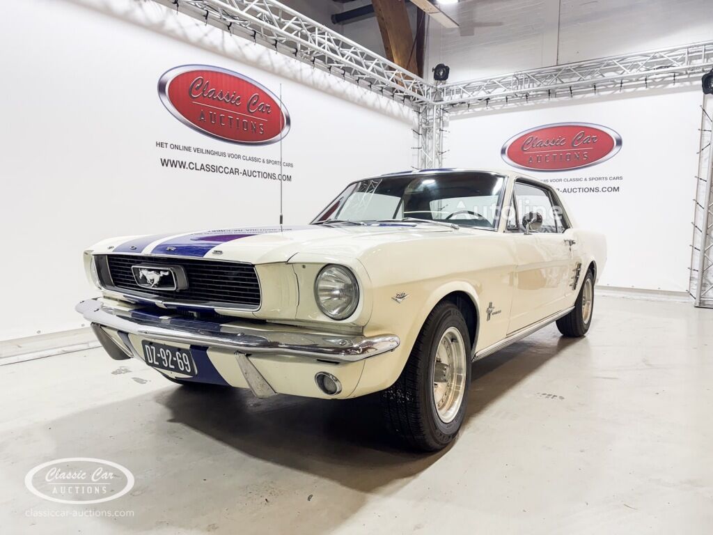 Купе Ford Mustang - ONLINE AUCTION - Autoline