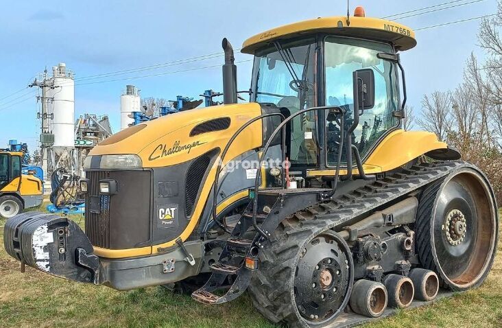 tracteur à chenilles Caterpillar MT765B