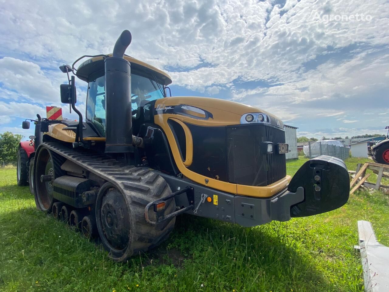 Challenger MT 865 E crawler tractor