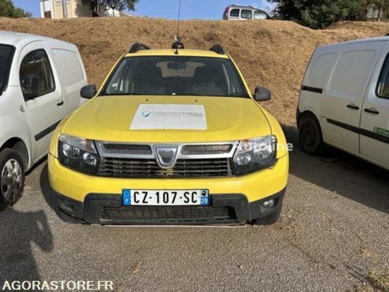 Dacia DUSTER crossover - Autoline