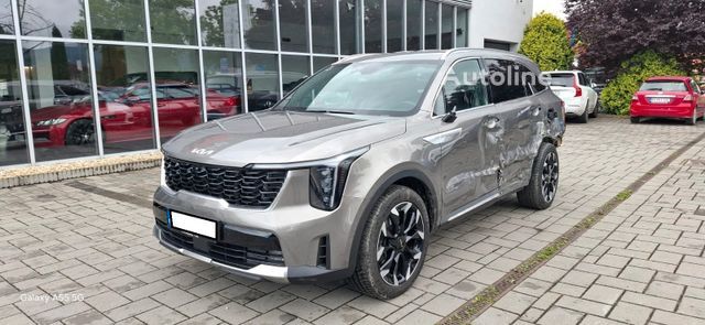 KIA Sorento 2.2 Crdi 4x4 142kw A8 seat 7 crossover for sale | Autoline ZW KIA Sorento 2.2 Crdi 4x4 142kw A8 seat 7 crossover - Autoline