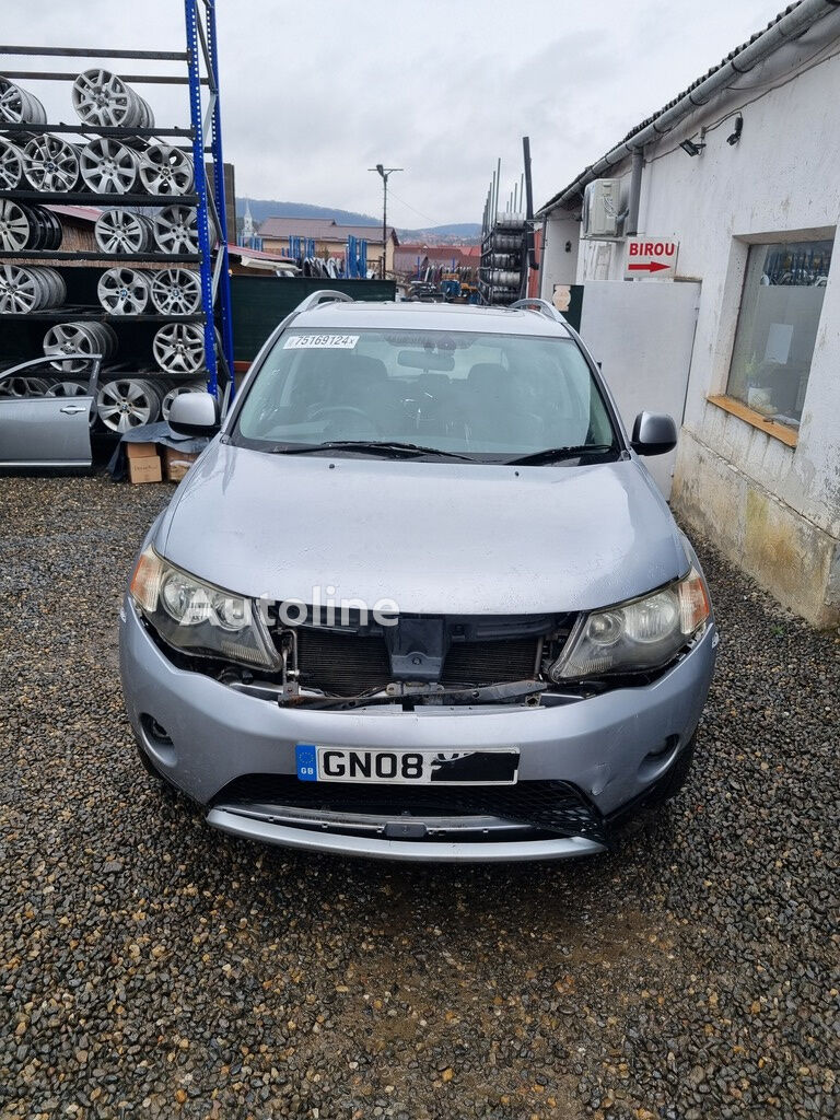 Crossover Mitsubishi Outlander 2.0 D 2007 - 2012 à vendre | Autoline FR Crossover Mitsubishi Outlander 2.0 D 2007 - 2012 - Autoline