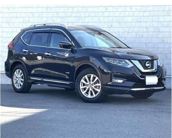 Nissan DAA-HNT32 2.0 Xi 4WD crossover