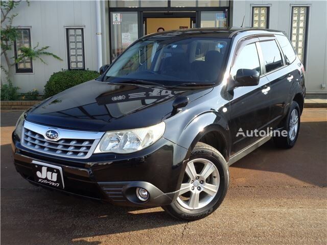 سيارة كروس أوفر Subaru FORESTER