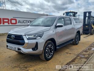 Toyota Hilux X-D-4WD crossover