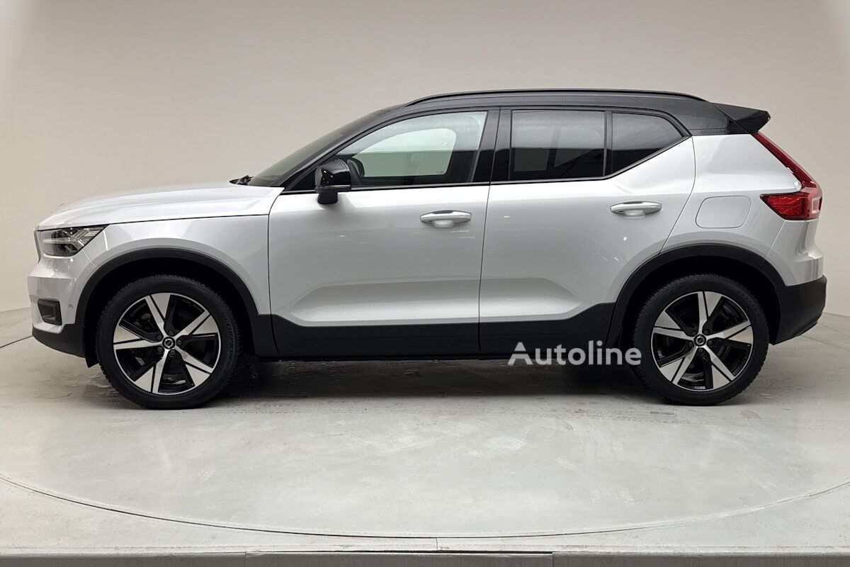 Volvo XC40 crossover