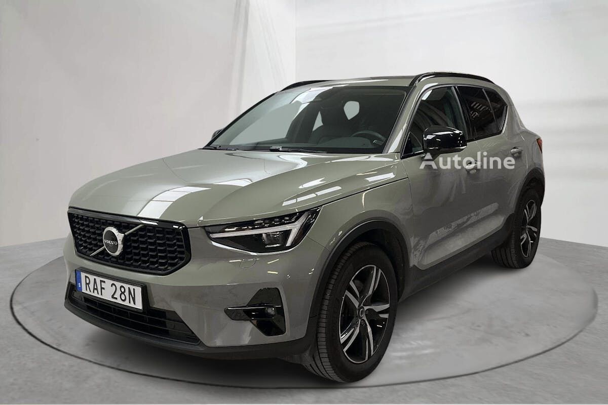 Кроссовер Volvo XC40 - Autoline