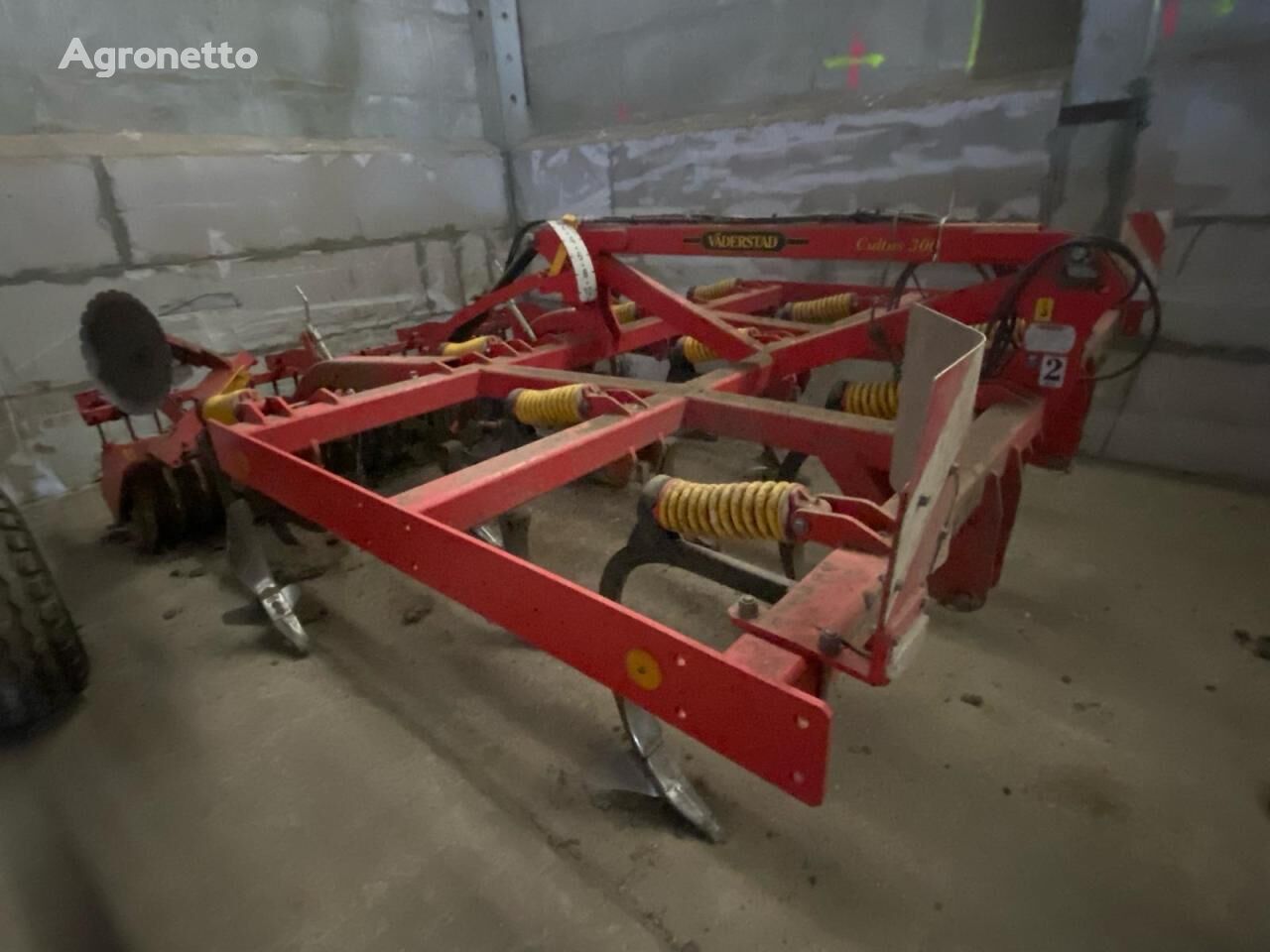 Cultus CS 300 cultivator