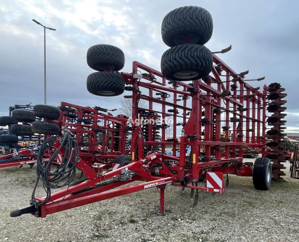 Horsch Cruiser 7XL cultivador