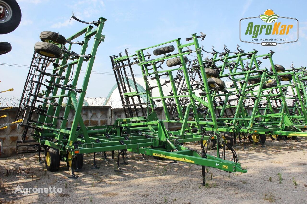 John Deere 980 + katok  cultivator