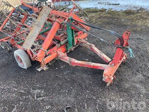 آلة التعشيب والفلاحة Kverneland Hydraulisk med s-pinnar (Model A)
