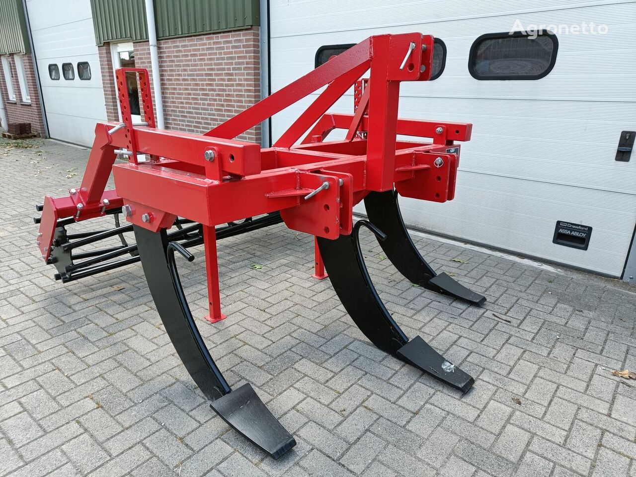 new STP STP 3 diepwoeler met rol cultivator