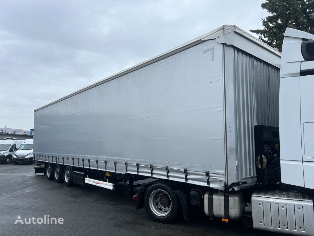 Kässbohrer curtain side semi-trailer