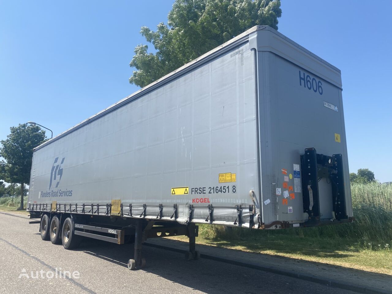 Kögel S24-1 curtain side semi-trailer