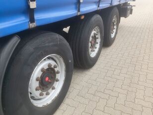 Kögel SN 24 semirremolque con lona corredera
