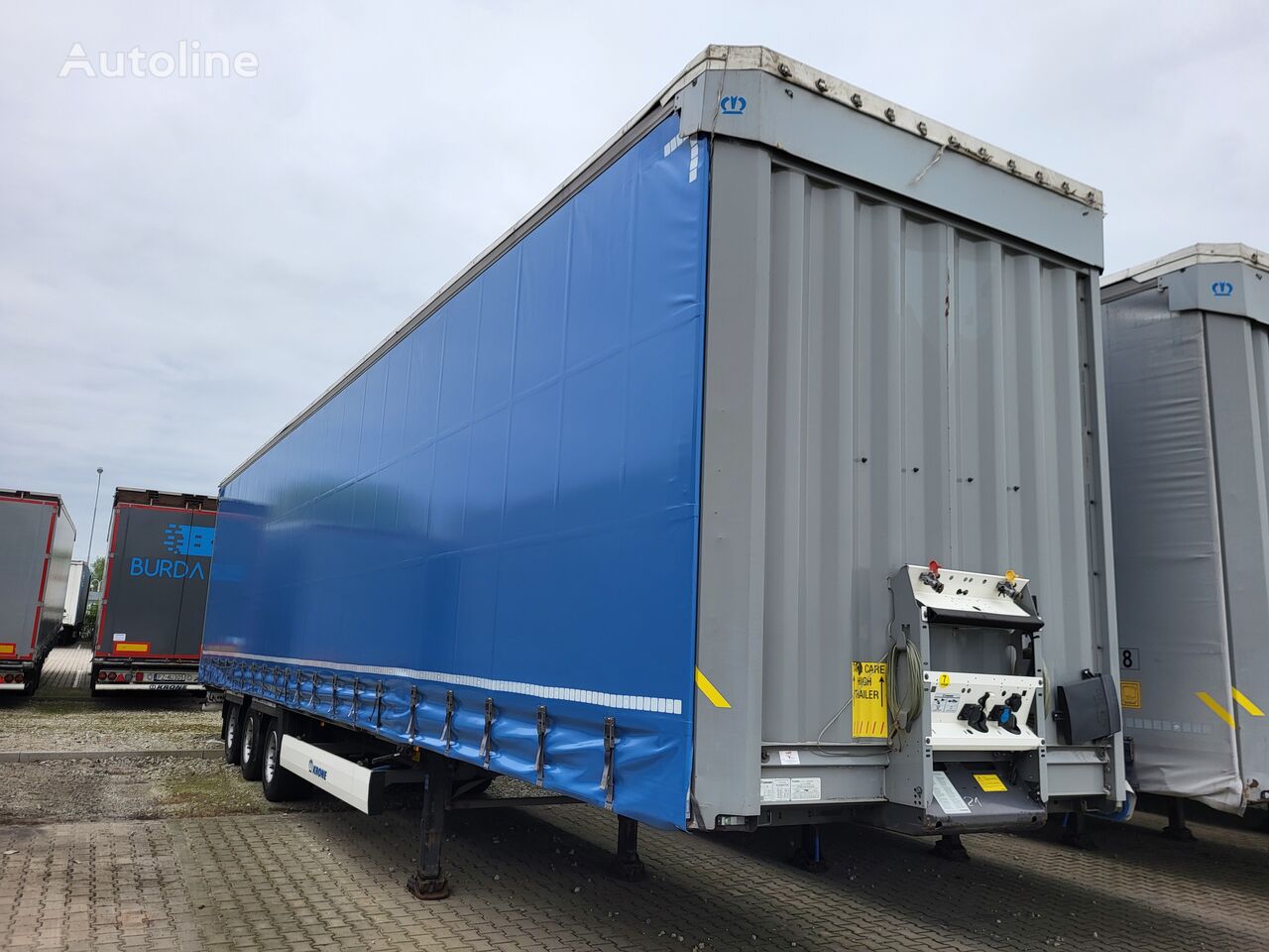 Krone curtain side semi-trailer