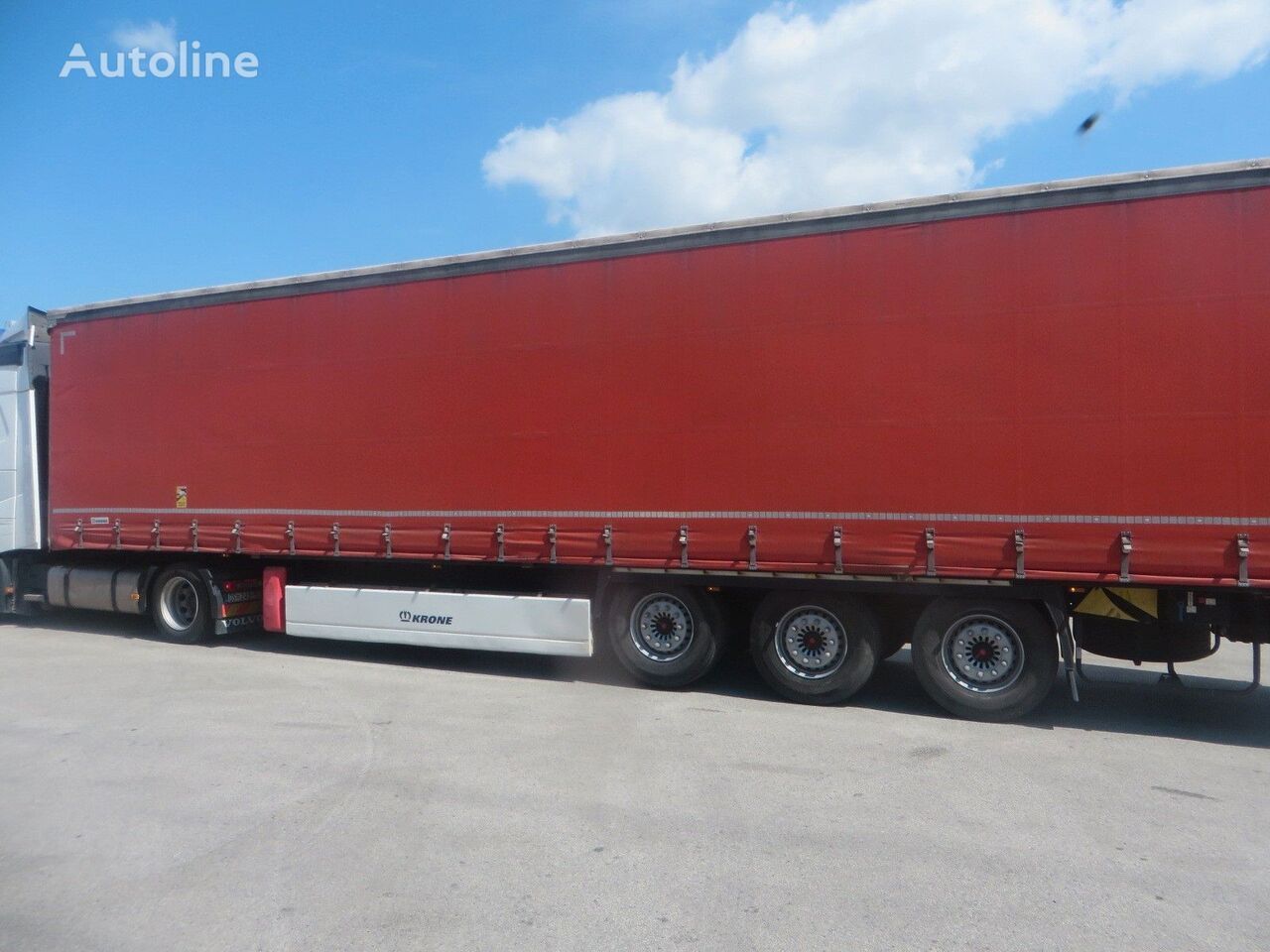 Krone curtain side semi-trailer