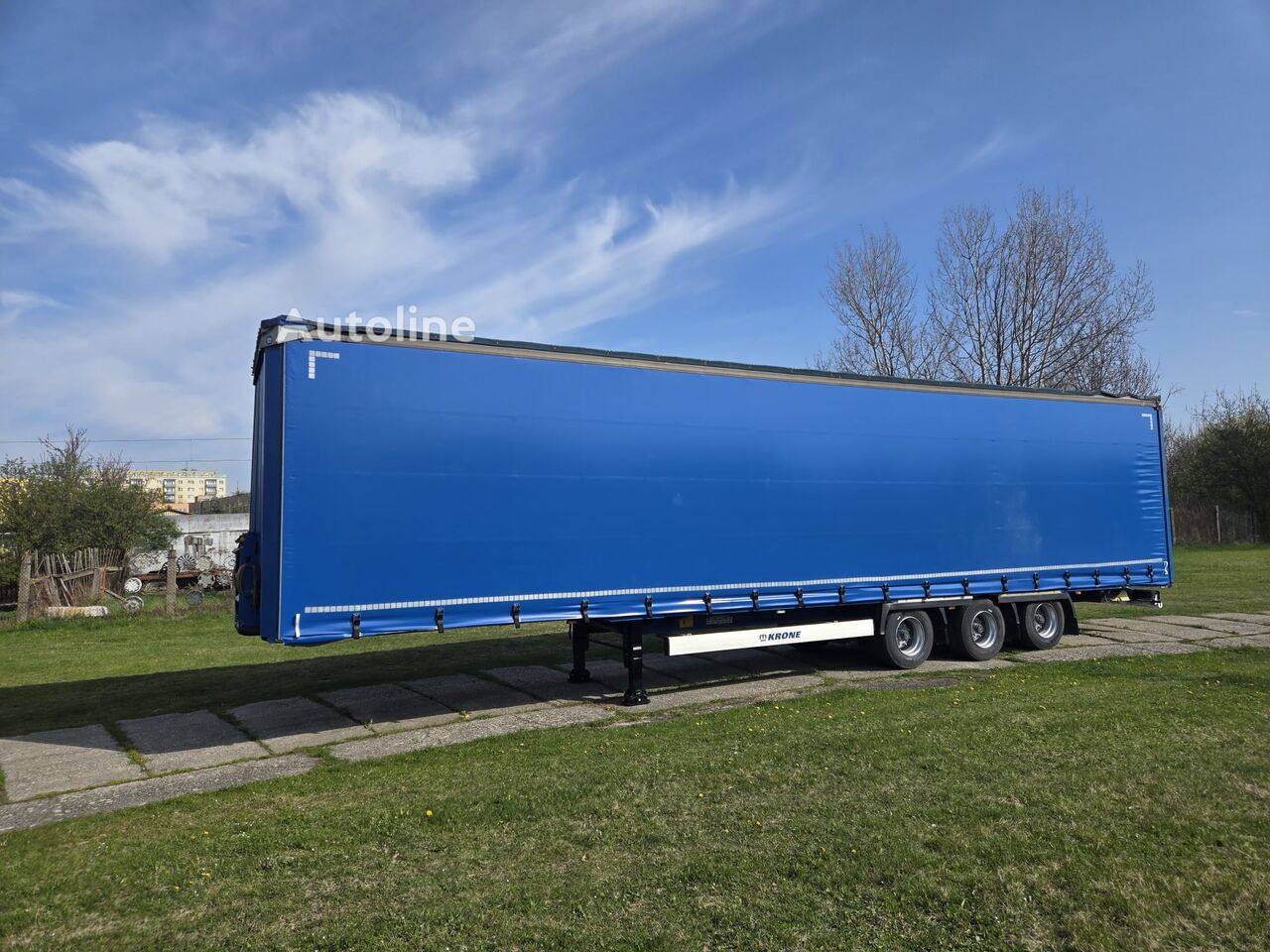 Krone Liner semi-trailer med gardinkapell - Autoline