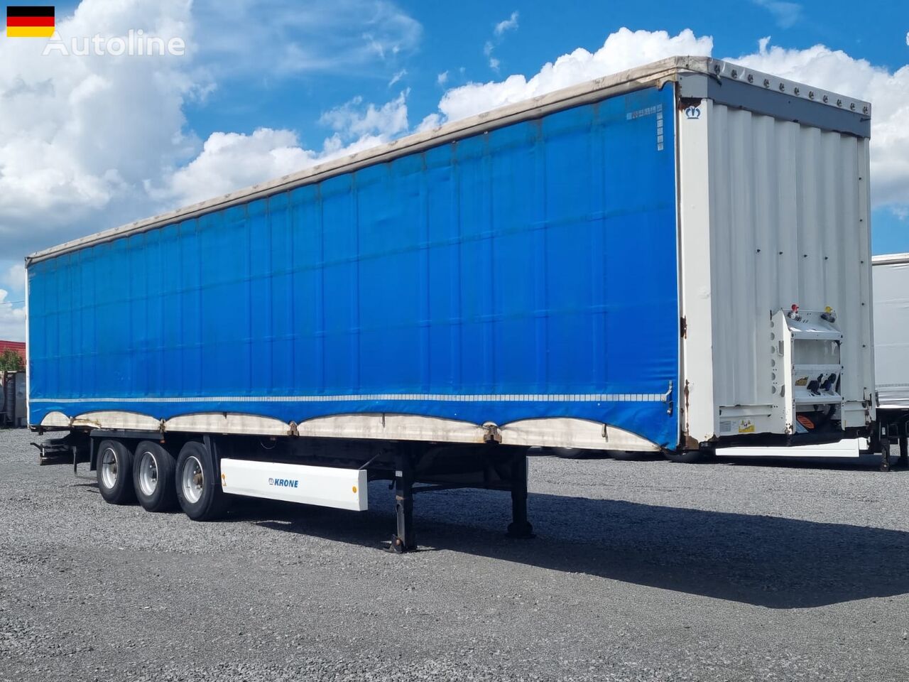 Krone SD curtain side semi-trailer