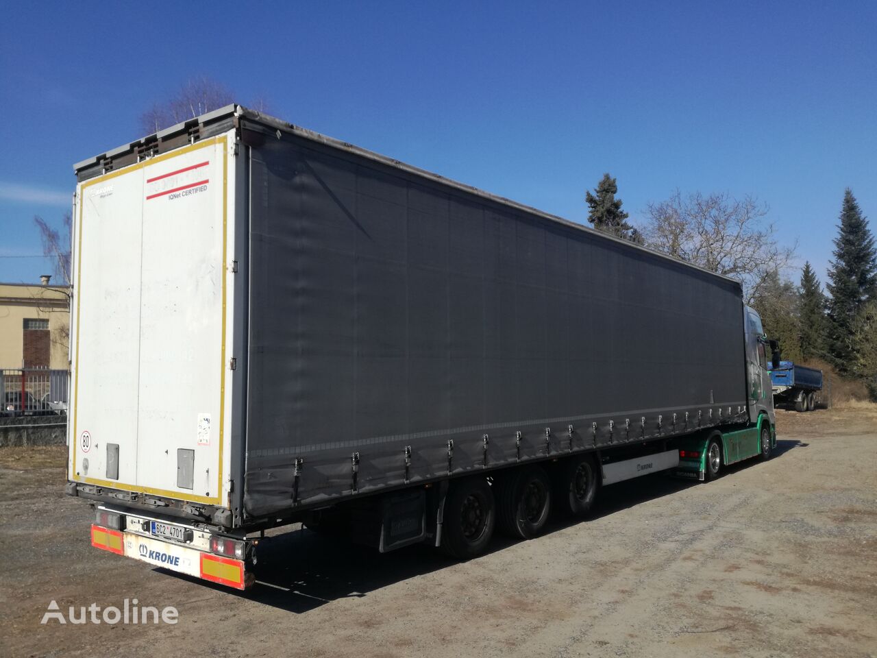 Krone SD  Mega curtain side semi-trailer