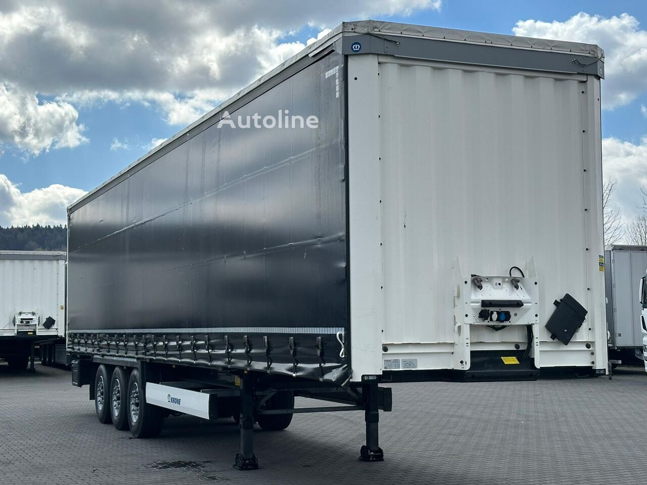 نصف مقطورة ستائر منزلقة Krone STANDARD / FIRANKA / XL /PODNOSZONA OŚ / MAŁY PRZEBIEG / STAN BA - Autoline