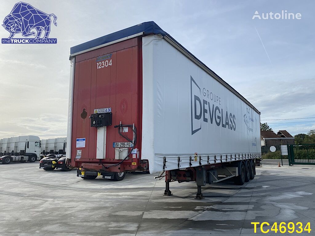 LeciTrailer Curtainsides curtain side semi-trailer